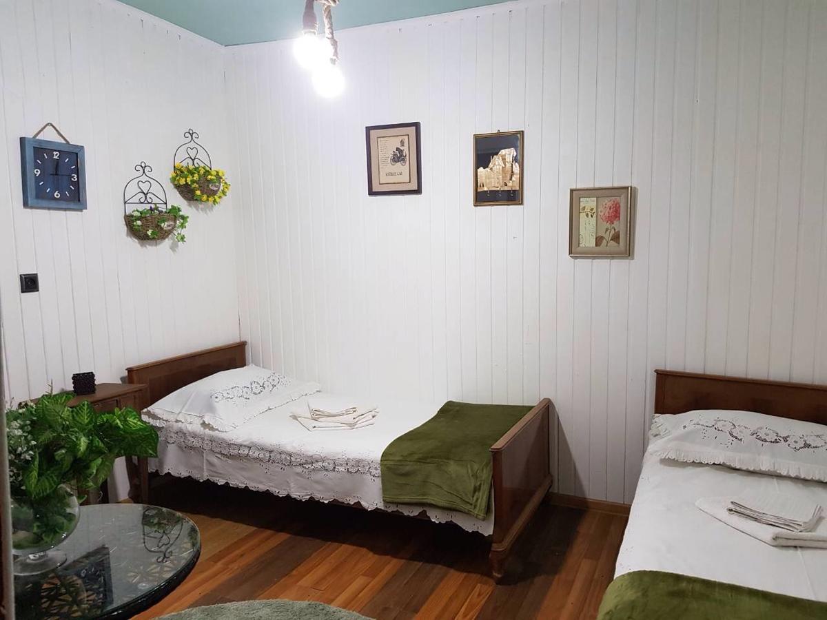 Gela'S Apartment Τυφλίδα Εξωτερικό φωτογραφία